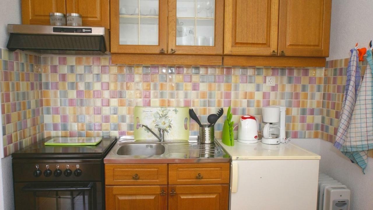 Apartments Kamelija Malinska Extérieur photo