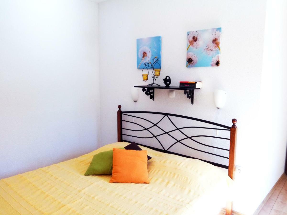 Apartments Kamelija Malinska Extérieur photo